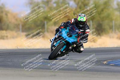 media/Jan-08-2022-SoCal Trackdays (Sat) [[1ec2777125]]/Turn 2 (150pm)/